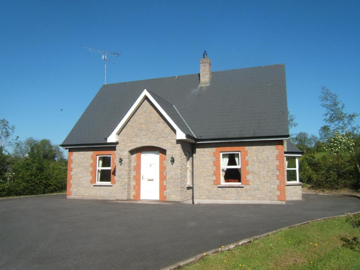 Dillon'S Cottage Monneill Buitenkant foto